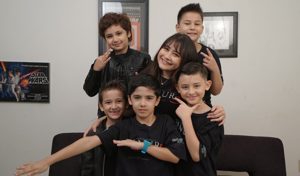 Peter Cs Keseruan Prilly dan Pemain Peter Cs Syuting Film Danur 3
