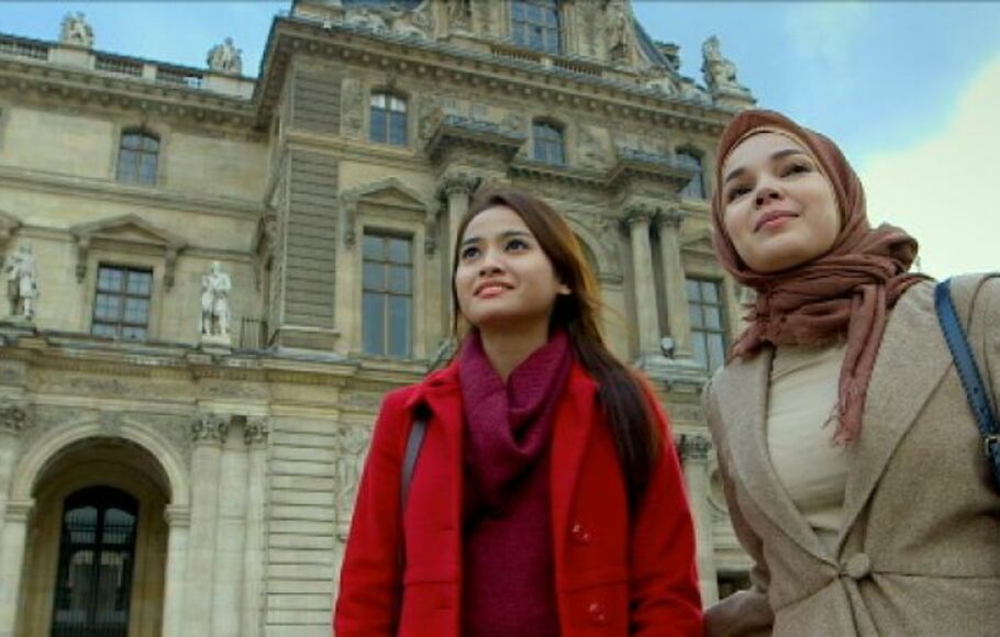 99 Cahaya di Langit Eropa adalah film indonesia tentang kuliah di luar negeri yang diangkat dari kisah nyata