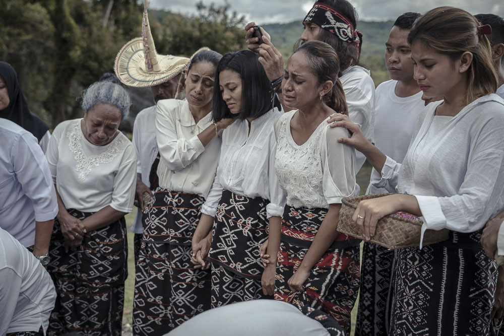 Women from Rote Island