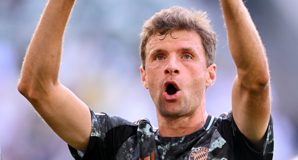 Wolfsburg vs Bayern Thomas Muller